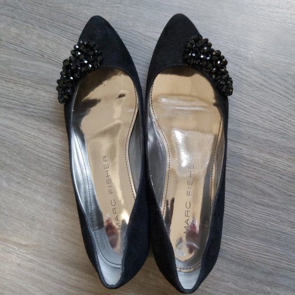 Marc Fisher black suede low heeled pumps with rhinestone embellishments, 8.5 - Picture 2 of 6